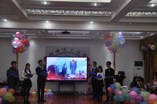 英国上市公司365