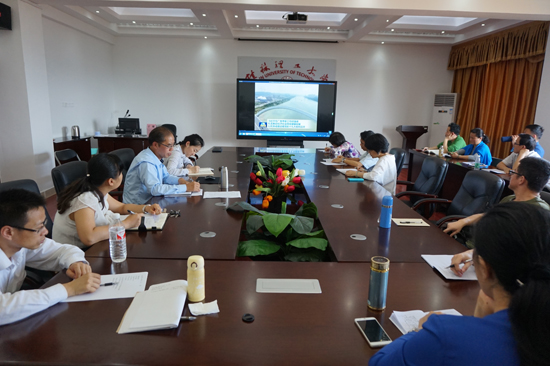 英国上市公司365